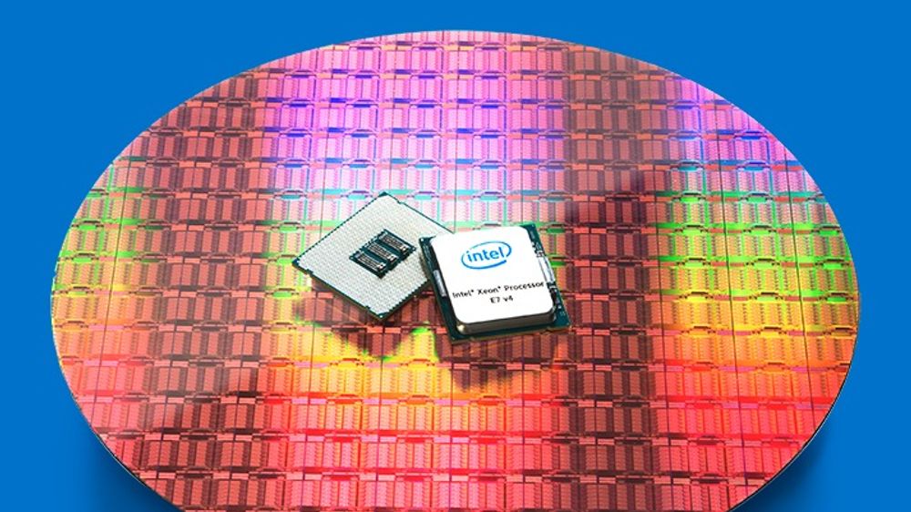 Intel Xeon E7 v4.
