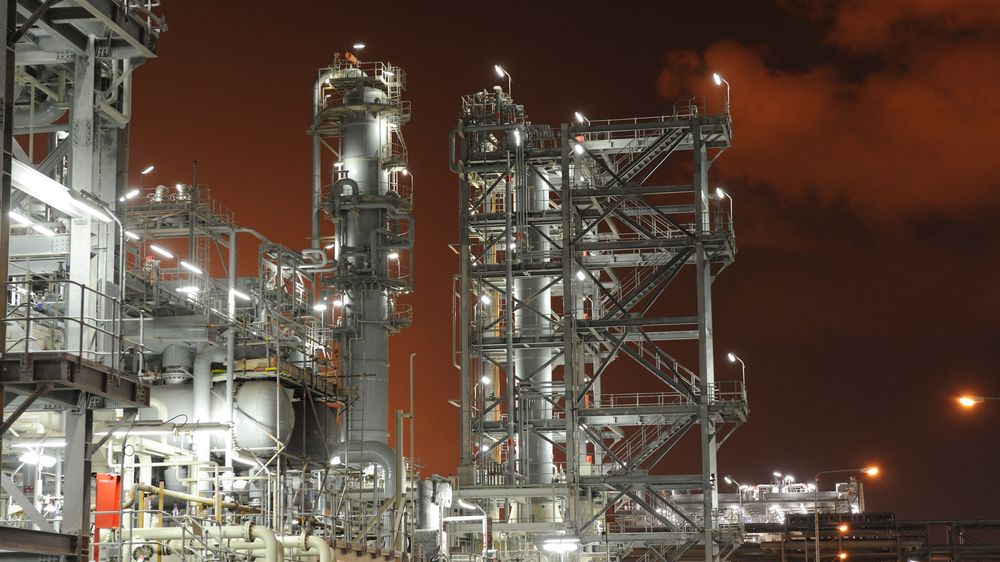 Shell blandet inn GTL fra Pearl-anlegget i Qatar i diesel fra nordsjøolje. Pearl er verdens største anlegg for å gjøre om naturgass til diesel.