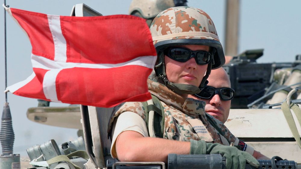 Det danske forsvaret har blitt utsatt for flere vellykkede kyberangrep og mener en russisk, statssponset hackergruppe står bak. Bildet viser danske soldater på patrulje i Irak i 2005.