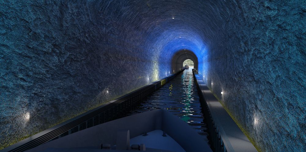 Det vil ta ca. 10 minutter å seile igjennom den 1,7 kilometer lange tunnelen. Skip på inntil ca. 140-150 meters lengde og 23 meters bredde kan bruke tunnelen.