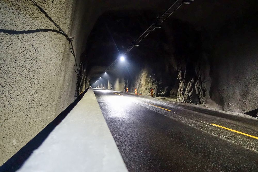 De to tunnelene er de første av en rekke tunneler langs E39 som skal rehabiliteres i de kommende årene.