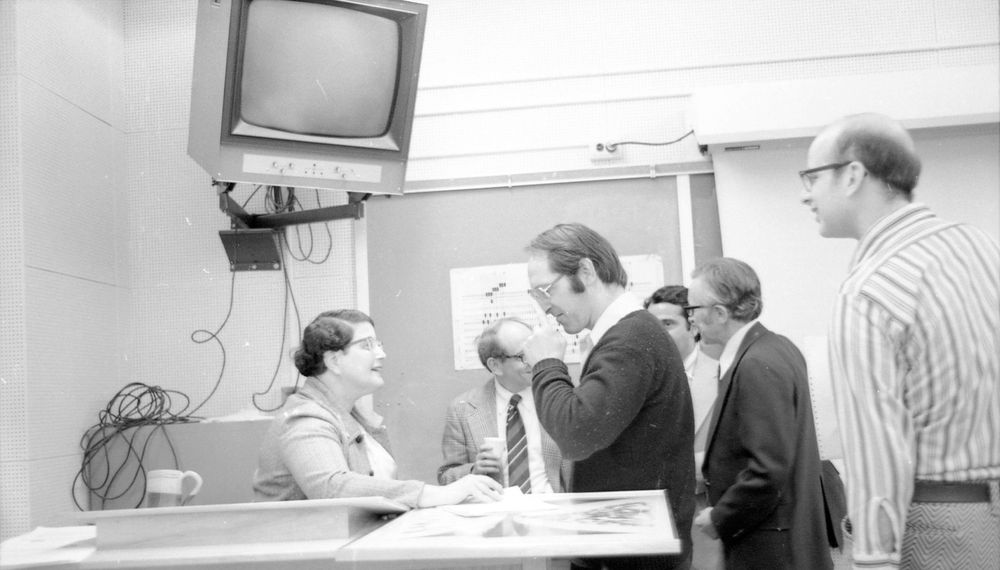IT-pioner, lærer, matematiker og historiker. I mesteparten av karrieren var Jean Sammet ansatt i IBM. Bildet er tatt i anledning en forelesning ved University of Maryland i 1979.