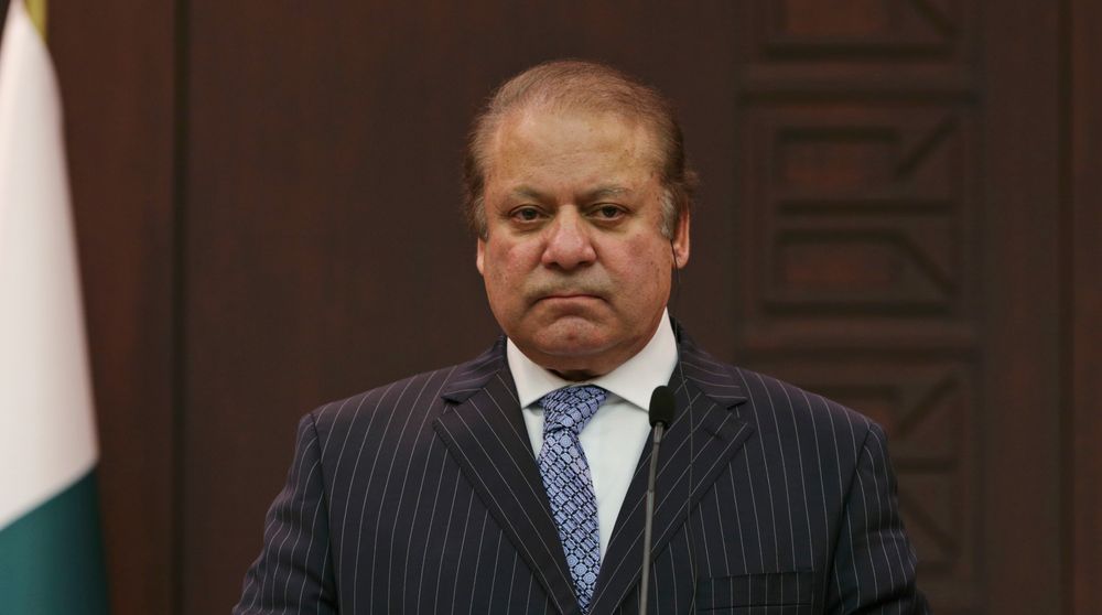 Pakistans president  Nawaz Sharif er i politisk som kan ende hans politiske karriere.