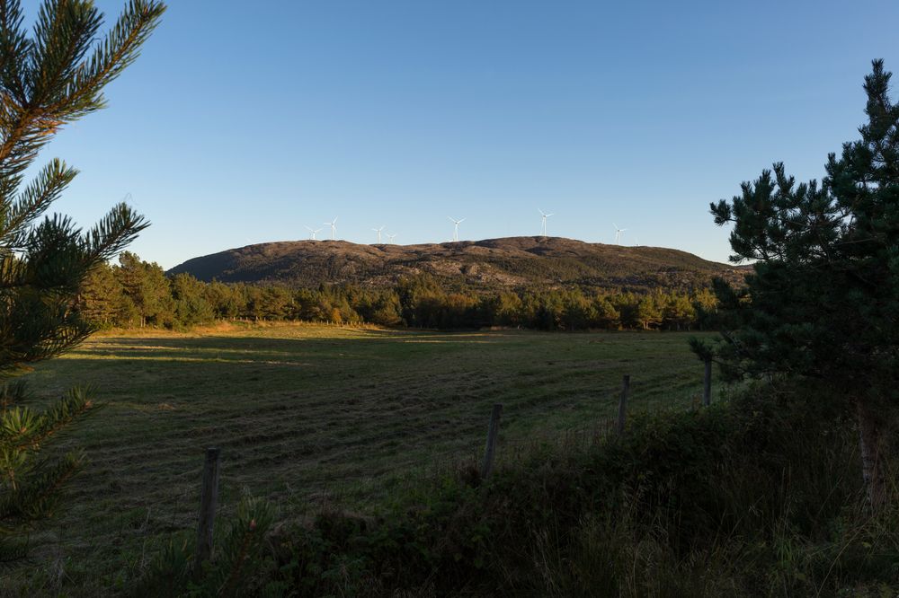 Hitra 2 vindpark fra Bjørnavika.