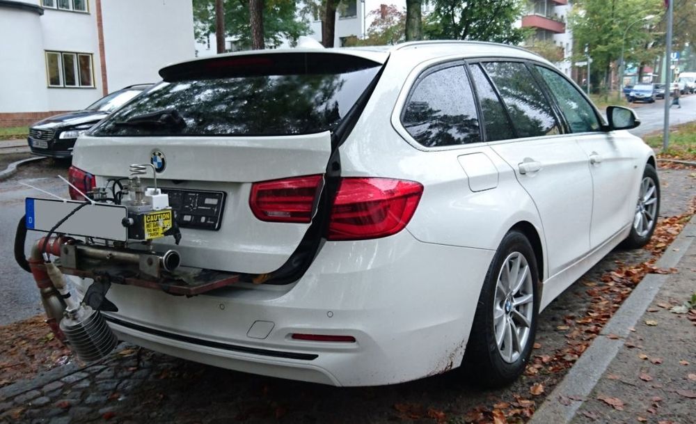 Den tyske miljøorganisasjonen DUH hevder å ha avslørt BMW i dieseljuks.