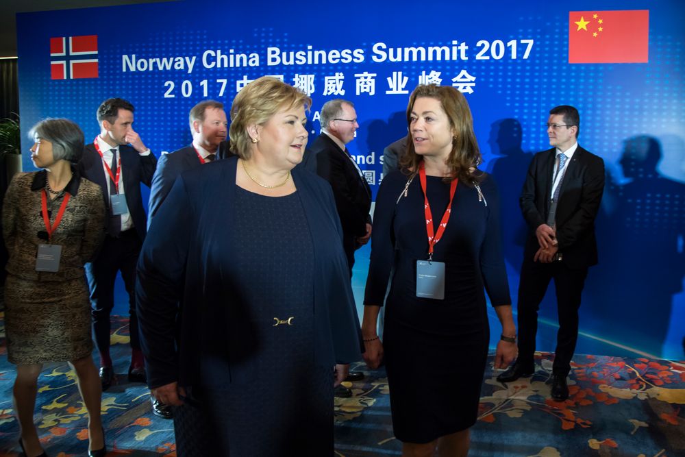 Norsk næringslivssatsing i utlandet sto sentralt da statsminister Erna Solberg (H) og NHO-sjef Kristin Skogen Lund (t.h.) sammen besøkte Kina i vår.