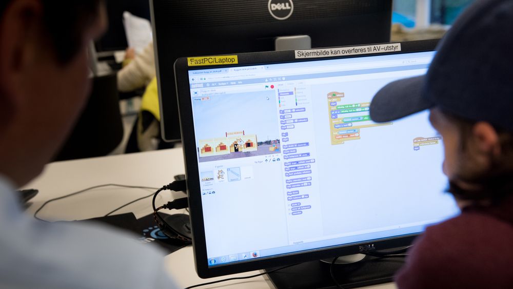 Det er det visuelle programmeringsspråket Scratch som benyttes når barn skal lære seg koding i grunnskolen.