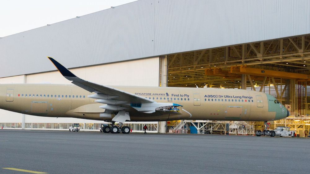 Den første ULR-versjonen av A350 skal nå testes utendørs en periode fram til det påmonteres motorer og skal fly. Det skal settes i drift senere i 2018.