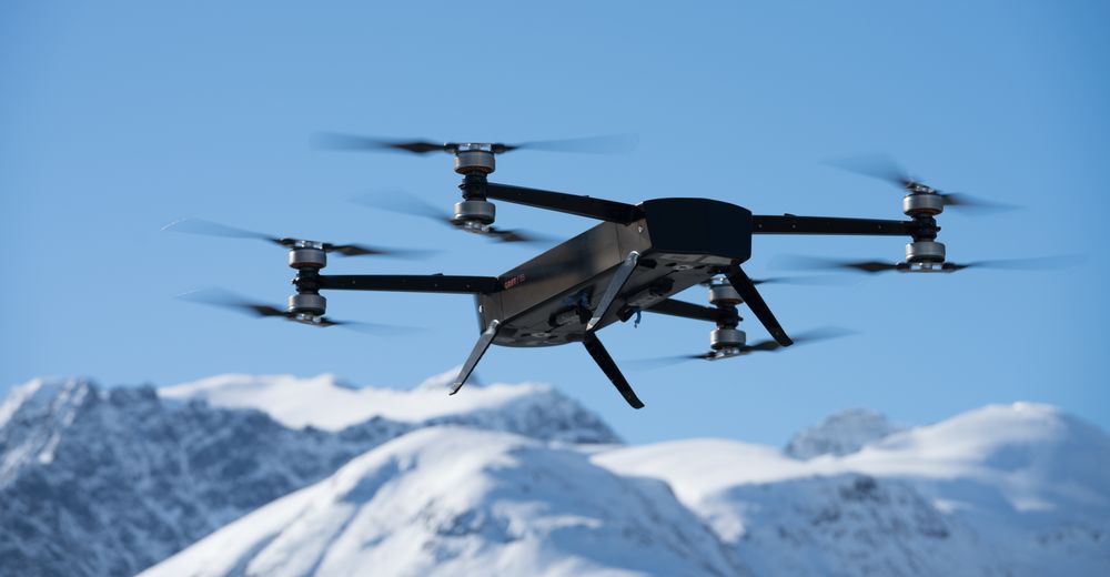 STORE DRONER: Griff Aviation spesialiserer seg på droner som kan gjøre tunge løft. Her er selskapets Griff 135.