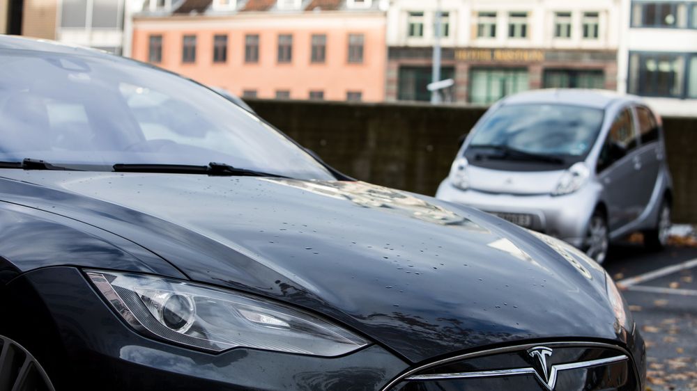 Eieren av en Model S 85D tapte garantisaken mot Tesla i Norge etter at bilen gikk tom for strøm.