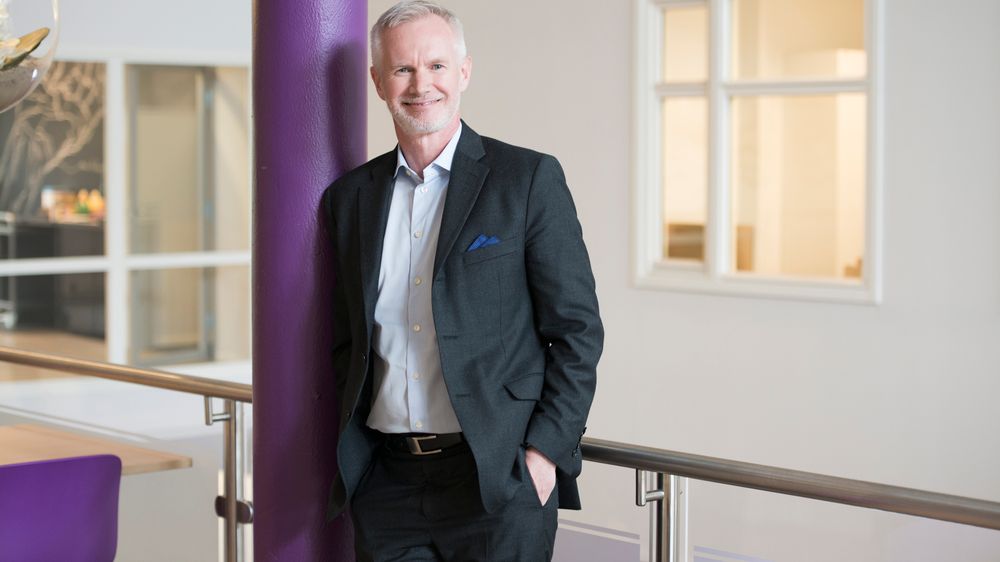 Teknisk direktør i Telia Norge Dag Wigum gleder seg over den nye avtalen med TDC.