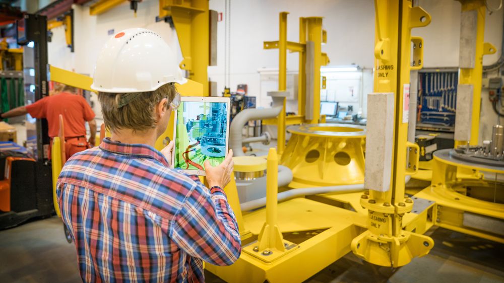 Slik ser det ut når man bruker iPad til å vise AR-instruksjonene.