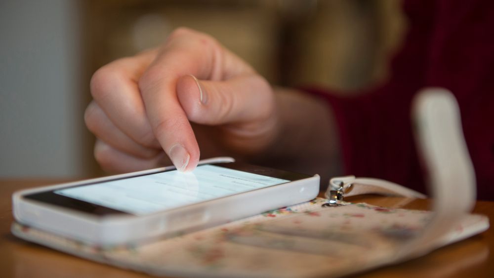 Telias bedriftskunder som benytter IN-tjenester, som tvilling-simkort. får ikke tilgang til tale over 4G. Men selskapet jobber med saken, og lover å ha fikset problemet før juli. 