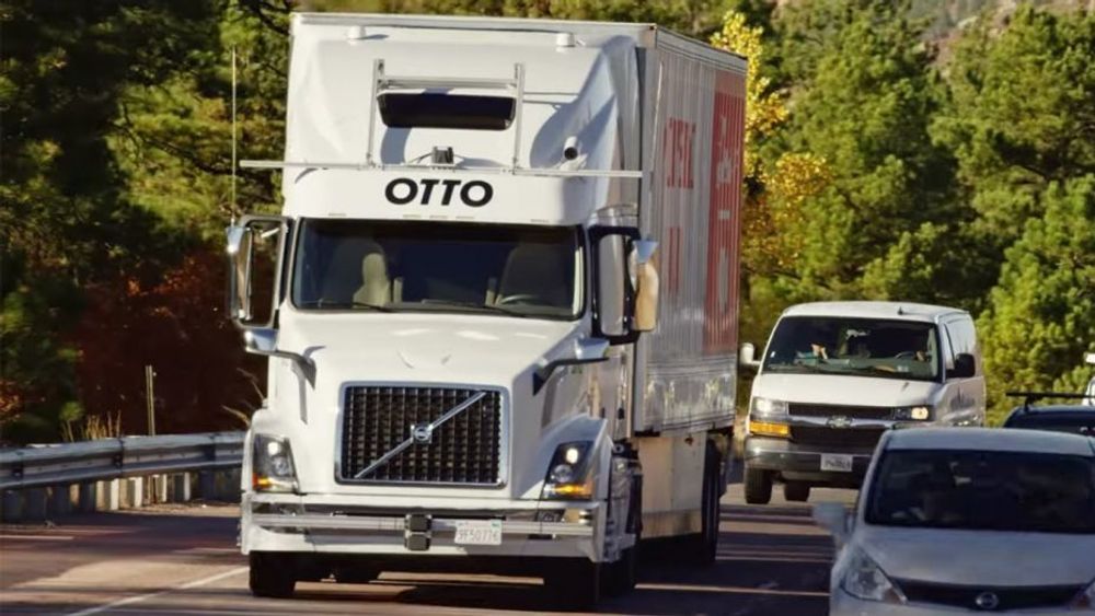 Uber legger ned programmet for selvkjørende lastebiler. Her er en av de selvkjørende lastebilene til det Uber-eide selskapet Otto.