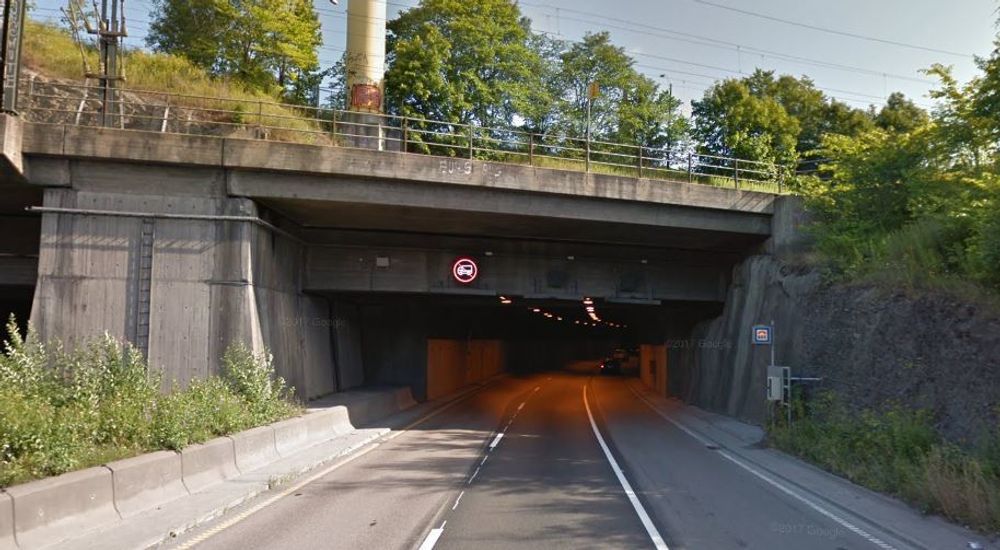 Mannen ville ikke ventet på at tunnelen skulle åpne. 