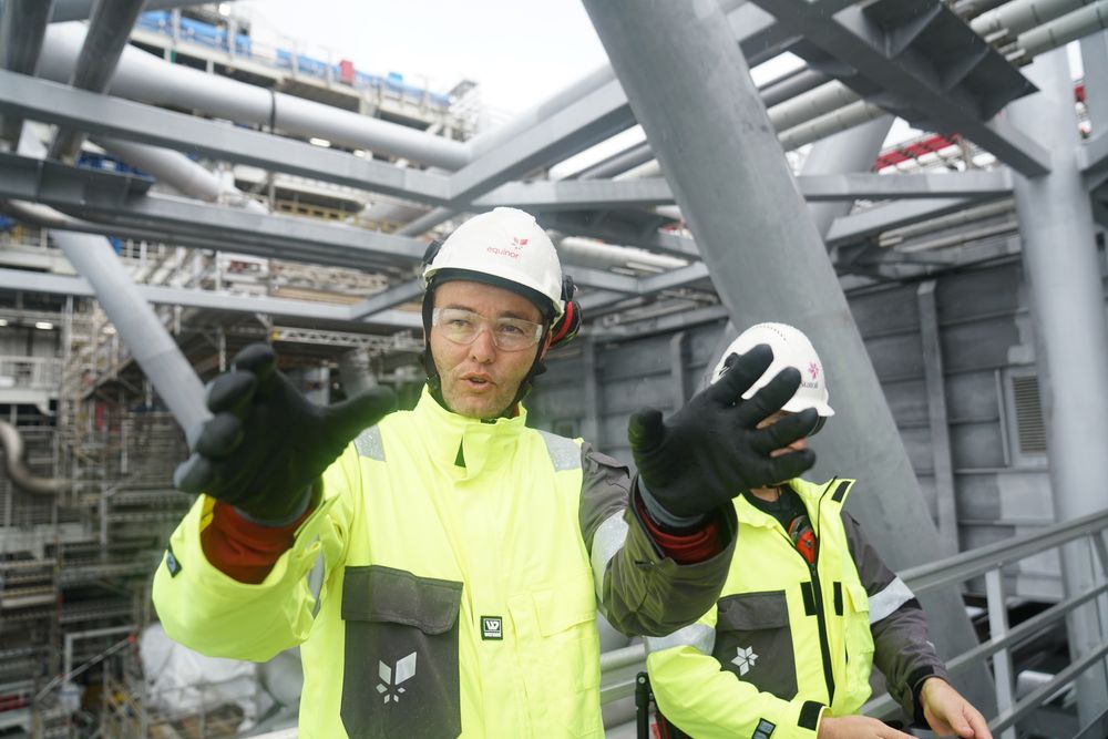 Teknisk Ukeblad har vært med på tur til  Johan Sverdrup-feltet i Nordsjøen. 80 prosent av utbyggingen av er nå gjennomført.