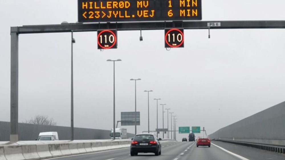 Elektroniske skilttavler på danske motorveier ble tatt ned etter kort tid fordi det var for dyrt å drifte dem.