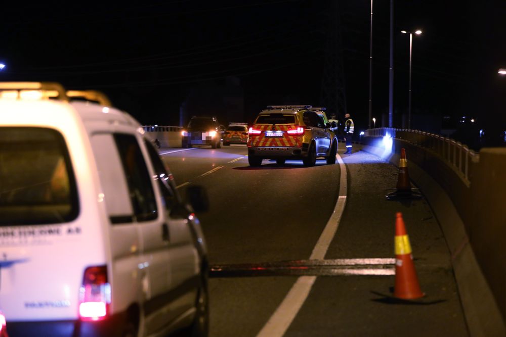 Den alvorlige trafikkulykken skjedde på riksvei 159 ved Dynea torsdag kveld. 