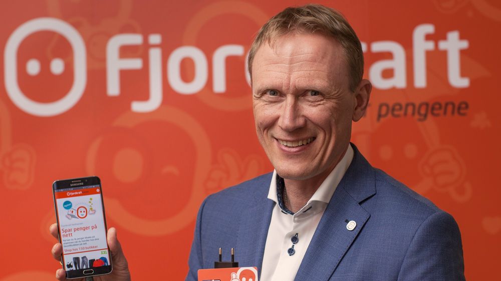 Administrerende direktør Rolf Barmen i Fjordkraft må notere at mobilveksten under årets tredje kvartal var betydelig lavere enn året før.