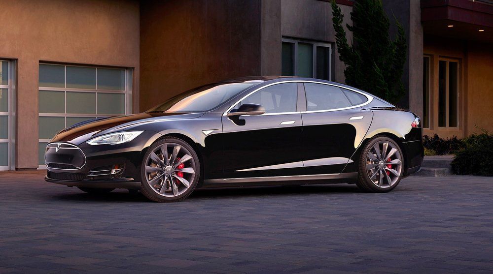 Trafikstyrelsen i Sverige har droppet planene om å forby salg av Tesla Model S.