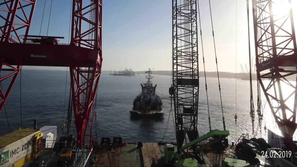 Timelapsvideo fra hele hevingsoperasjonen av KHNM Helge Ingstad.