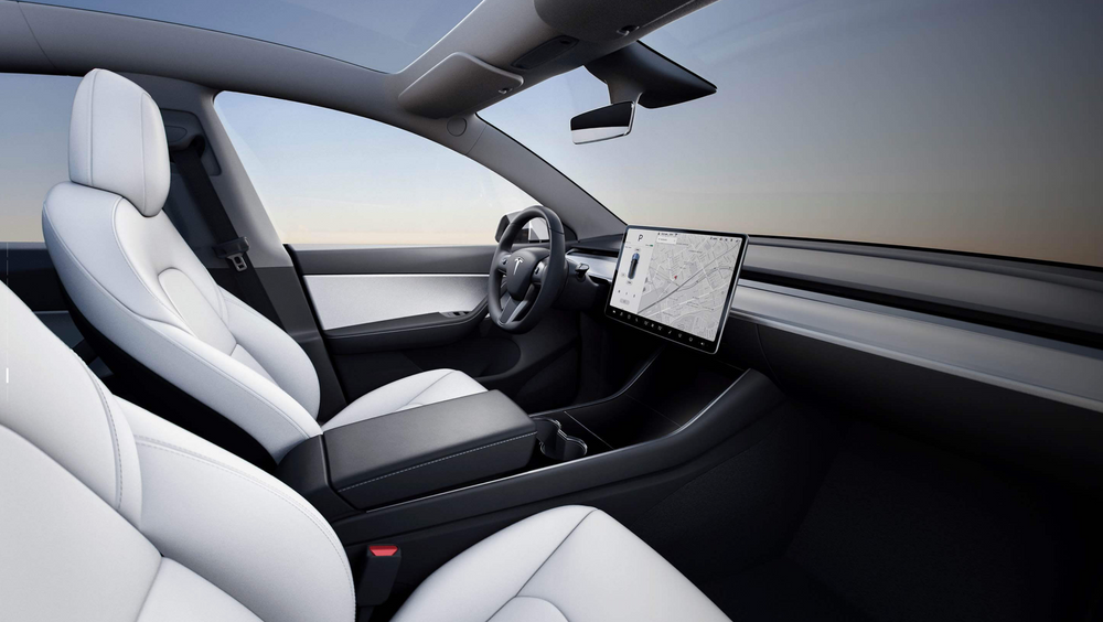 Interiøret i den nye Tesla Model Y.