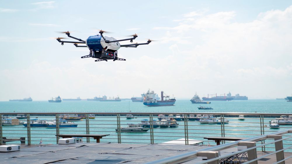 Dronetransporten til skip er en del av Airbus' prosjekt for å bruke droner i bymiljøer.