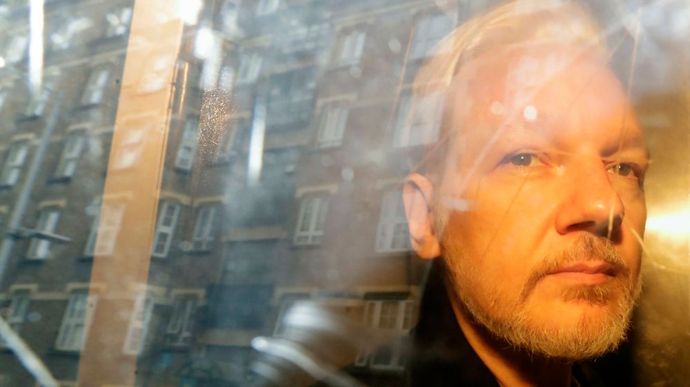 Julian Assange motsetter seg utlevering til USA.