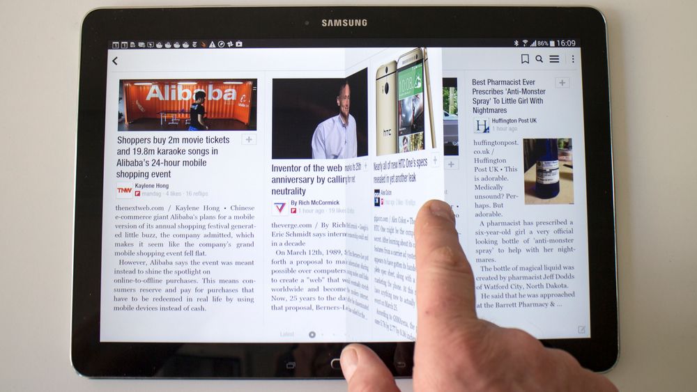 Flipboard-appen finnes til en lang rekke plattformer. Her demonstrert på et Samsung-brett.