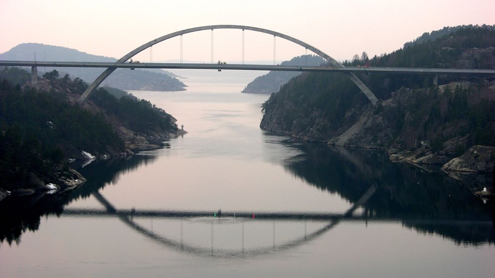 Svinesundbrua blir nedbetalt mye raskere enn beregnet.