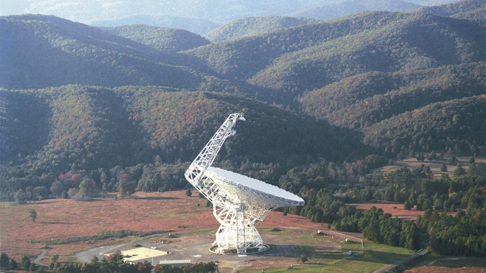 Green Bank Telescope i West Virginia, USA, er et av teleskopene som brukes av Breakthrough Listen.