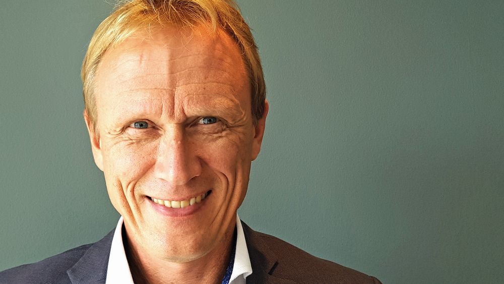 Konsernsjef Rolf Barmen konstaterer at Fjordkraft har fått opp farta. Hvis selskapet vokser netto med 7318 kunder de neste seks kvartalene, når det målet om 125.000 kunder innen utgangen av 2020.