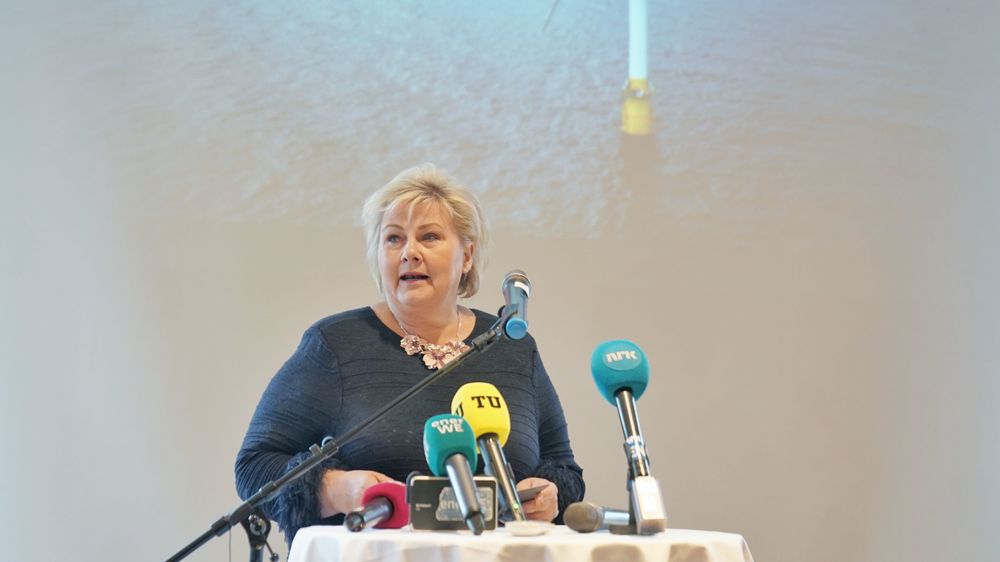 Statsminister Erna Solberg og regjeringen gir milliarder til Equinor for å bygge det som blir verdens største flytende vindpark i Norge.