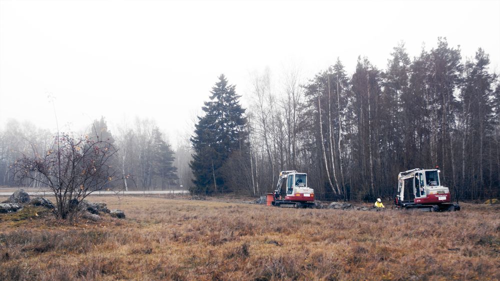 Svenske myndigheter støtter bredbånd med fire ganger så store årlige beløp som norske myndigheter gjør i det hittil rauseste året, 2021. Her et bilde fra IP-Only-utbygging av bredbånd på den svenske «glesbygden»,