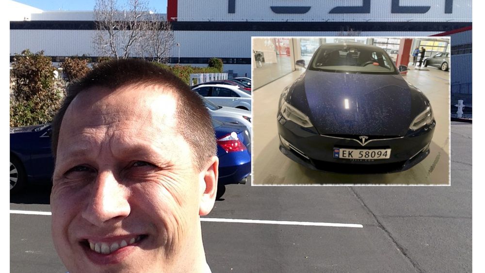 Anders Lagerqvist foran Tesla-fabrikken i Fremont. Innfelt er bilde av Lagerqvists Tesla Model S.