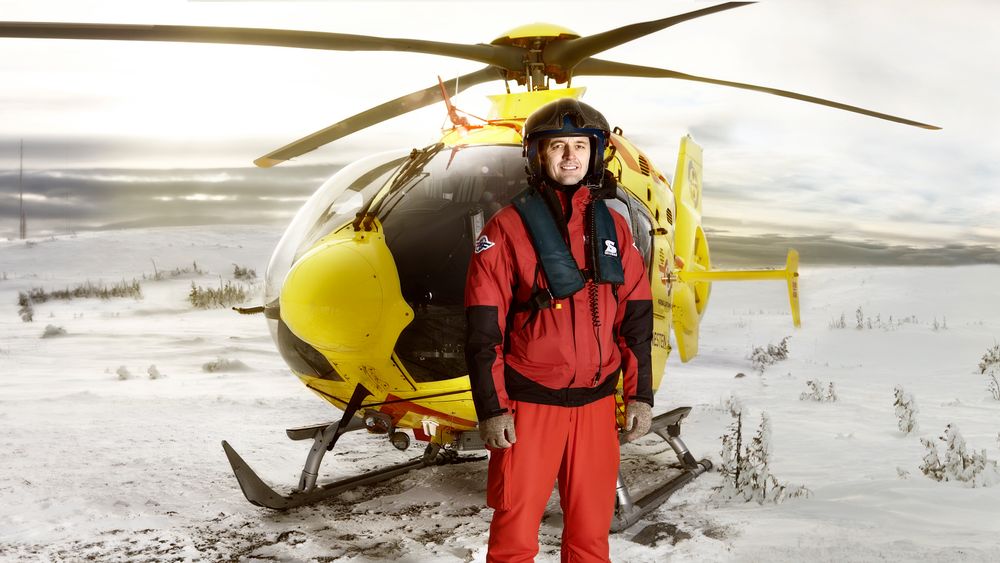 Ambulansetjenesten ved St.Olav hospital hilser den nye forskningen velkommen. – Det kan redde liv, sier Steinar Einvik (bildet).