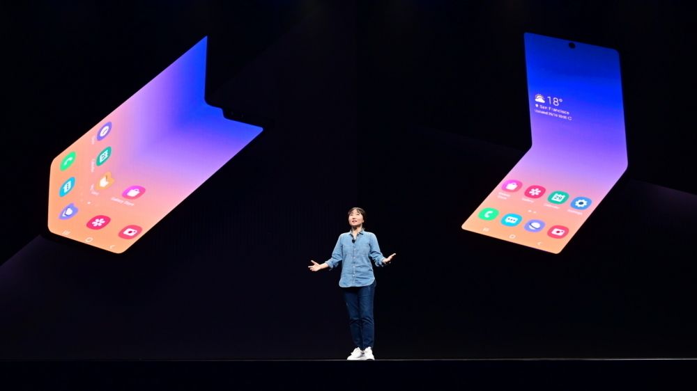 Samsung viste frem enda en brettbar mobil – denne gangen med en ny vri |  Digi.no