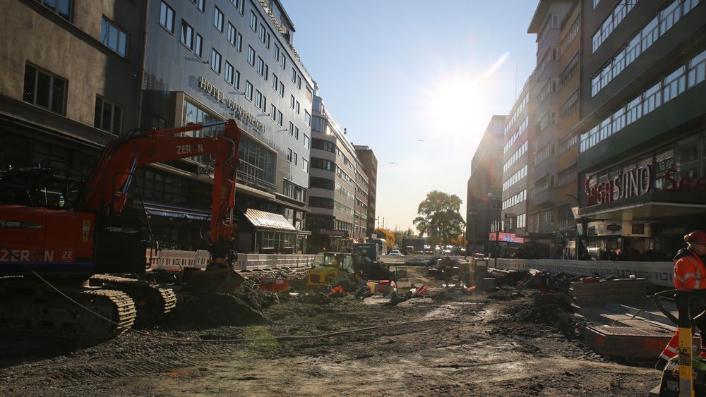 I Olav Vs gate i Oslo sentrum har Oslo kommune det de tror er verdens første utslippsfrie byggeplass. 