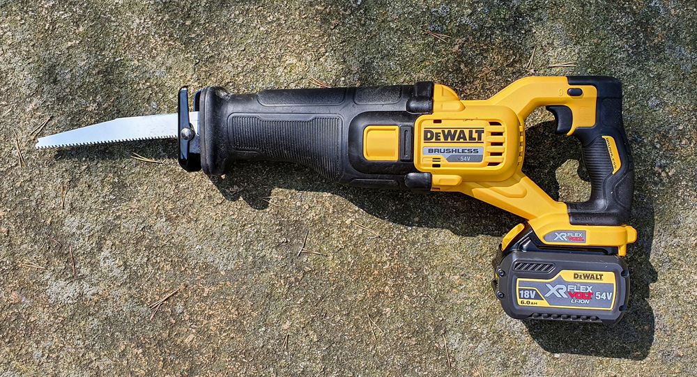 DeWalt 54 volt.