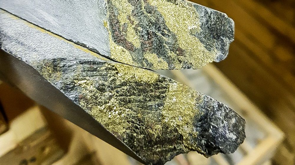 Overraskelse: Den utvidede malmressursen i Nussir som nærmest ble funnet ved en tilfeldighet har vist seg å være av uvanlig høy verdi med 10 prosent kobber i tillegg til palladium og platina.