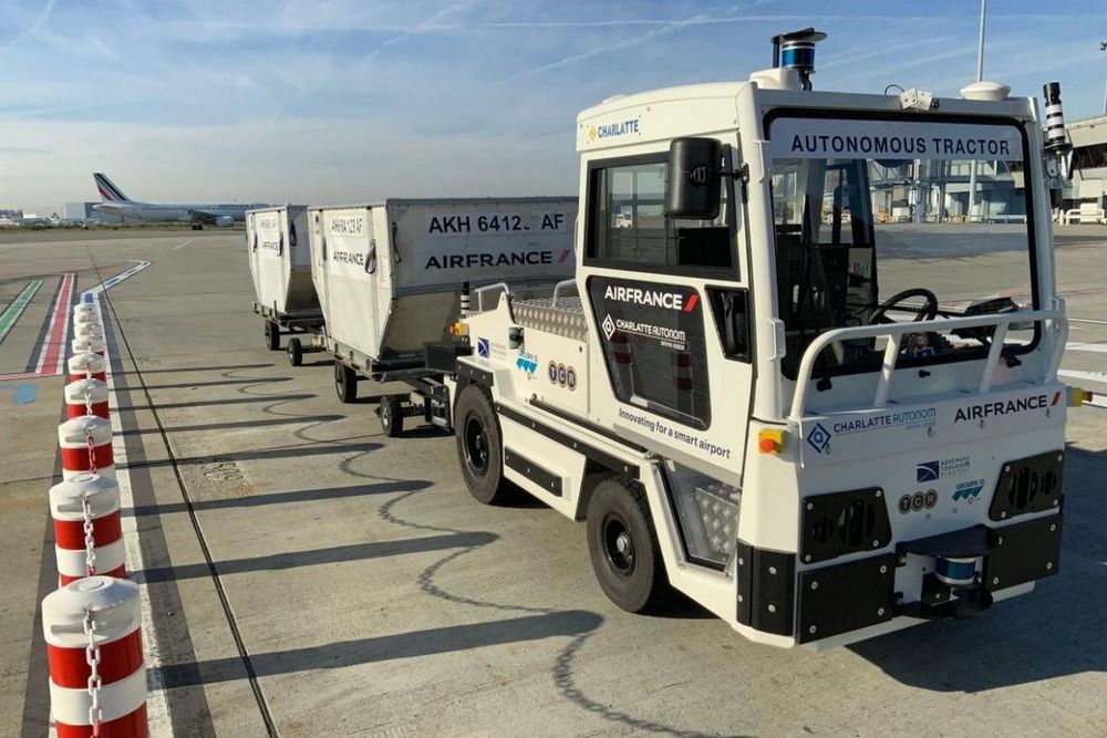 Air France tester nå selvkjørende traktorer på flyplassen i Toulouse. Målet er at dette skal bli langt vanligere i fremtiden.