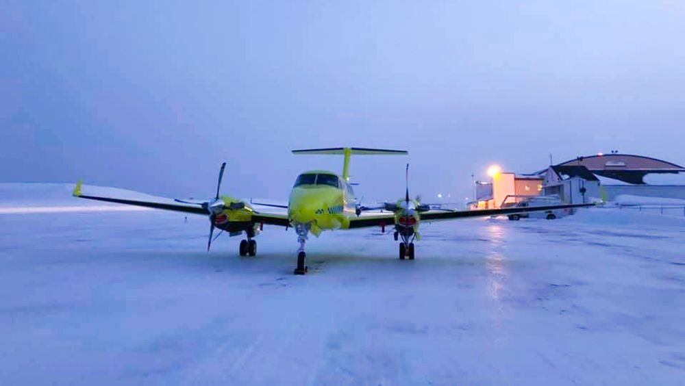 Fire av de nye Beech B250 ambulanseflyene til Babcock ble i starten av desember tatt ut av tjeneste etter tekniske feil. Andre juledag oppsto en lignende feil på ett av flyene på vei til Mehamn i Kirkenes.