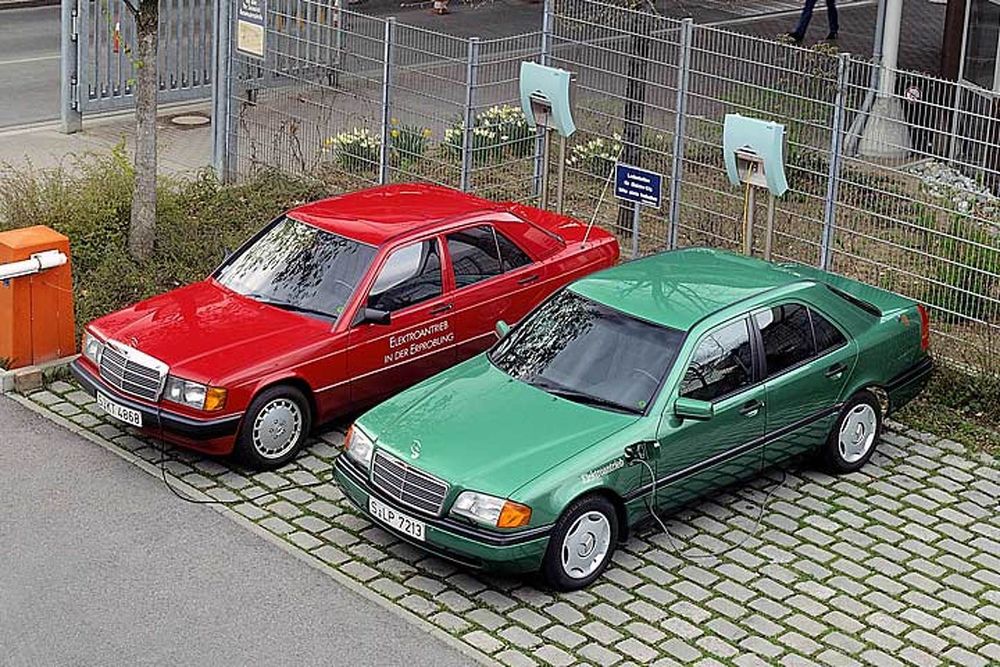 Mercedes laget både 190E og C-klassen som elbiler. De kom aldri i produksjon.