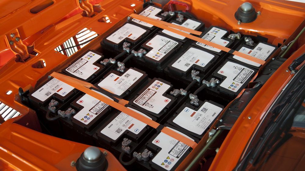 BMWs elektriske OL-bil hadde 12 vanlige bilbatterier som energikilde.
