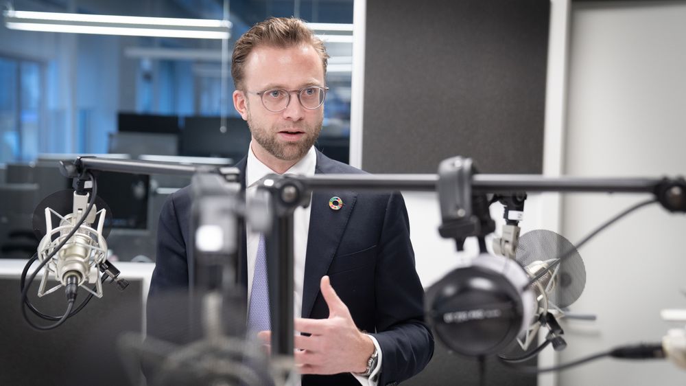 Kommunal- og moderniseringsminister Nikolai Astrup er redd for en fragmentering av Internett.