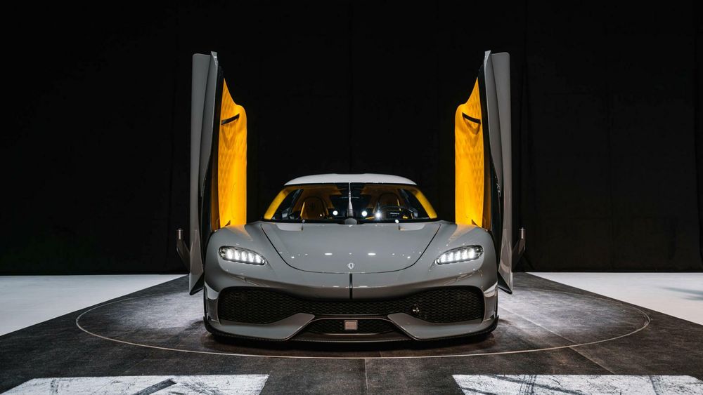 Nei, dette er ikke Batman sin nye bil, men Koenigsegg sitt bidrag til en renere verden.