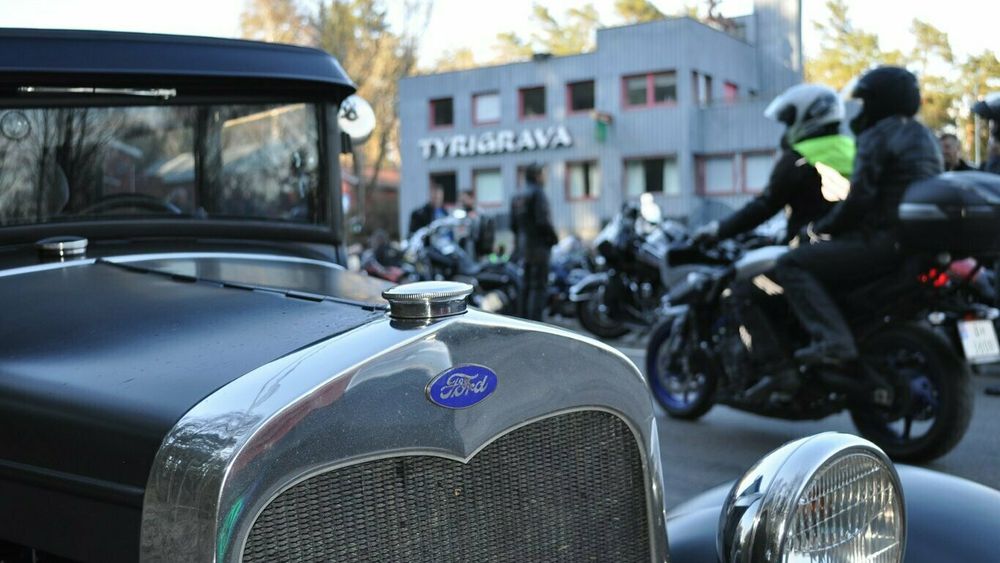 Kongelig Norsk Automobilklubb og Norsk Veteranvogn Klubb, vil beholde Tyrigrava som et samlingssted for motorinteresserte.