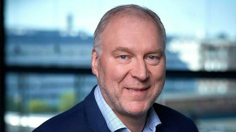 Administrerende direktør Stein Erik Vellan i Telia Norge er fornøyd med resultatene i første kvartal, tatt i betraktning utfordringene med koronakrisen. Selskapet fikk flere bredbåndskunder, færre på TV og mobil.