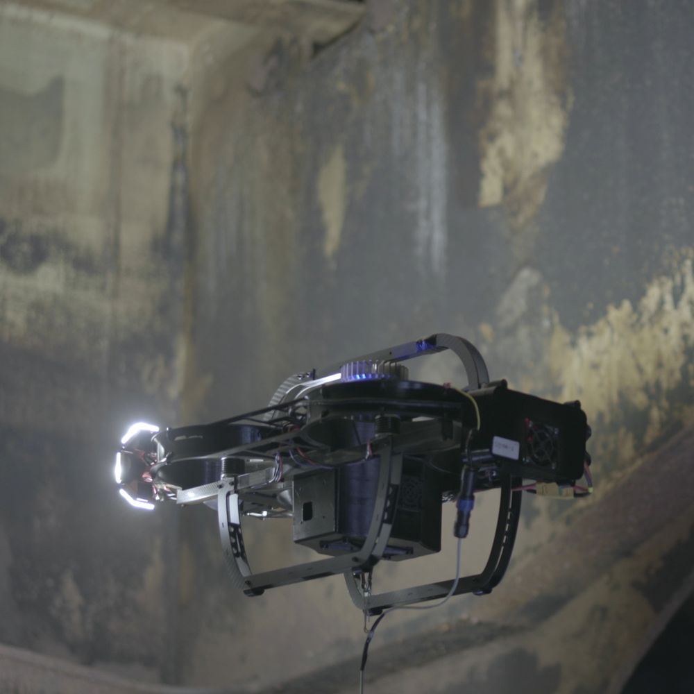 Scout Drone Inspections har spesiallaget dronen med LIDAR og "geotagging" i tanken for navigasjon.