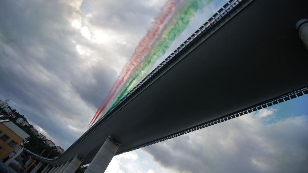 Den nye brua gjennom Genova heter nå San Giorgio Bridge, og er 1.064 meter lang.